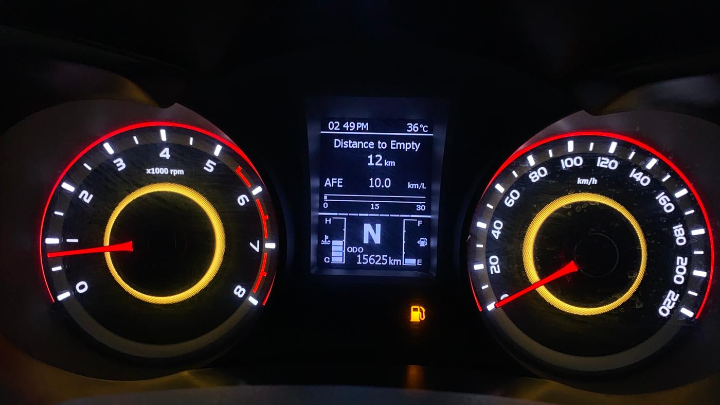 2022 Mahindra XUV300 W6 1.2 PETROL AMT, Petrol, Automatic, 16,034 km, Odometer Image