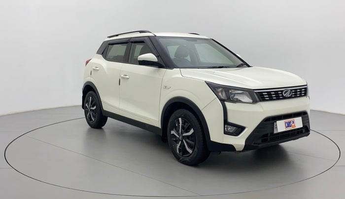 2022 Mahindra XUV300 W6 1.2 PETROL AMT, Petrol, Automatic, 16,034 km, SRP