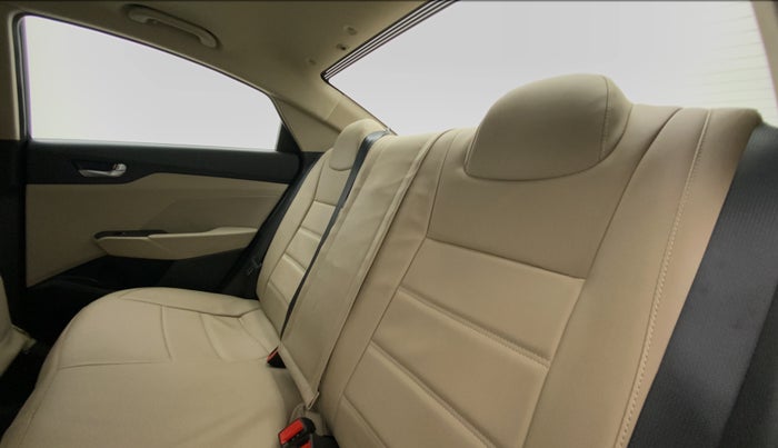 2021 Hyundai Verna SX 1.5 VTVT, Petrol, Manual, 8,217 km, Right Side Rear Door Cabin