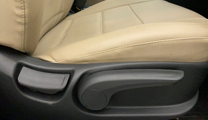 2021 Hyundai Verna SX 1.5 VTVT, Petrol, Manual, 8,217 km, Driver Side Adjustment Panel