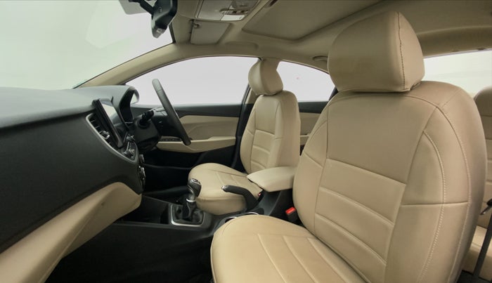 2021 Hyundai Verna SX 1.5 VTVT, Petrol, Manual, 8,217 km, Right Side Front Door Cabin