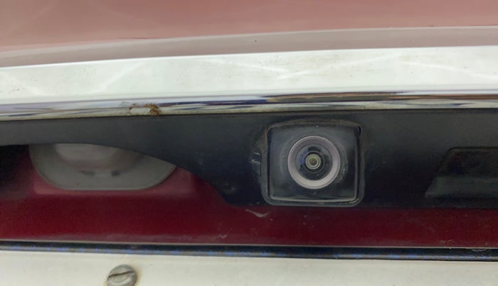 2016 Hyundai Creta SX (O) 1.6 DIESEL, Diesel, Manual, 1,05,451 km, Parking Camera