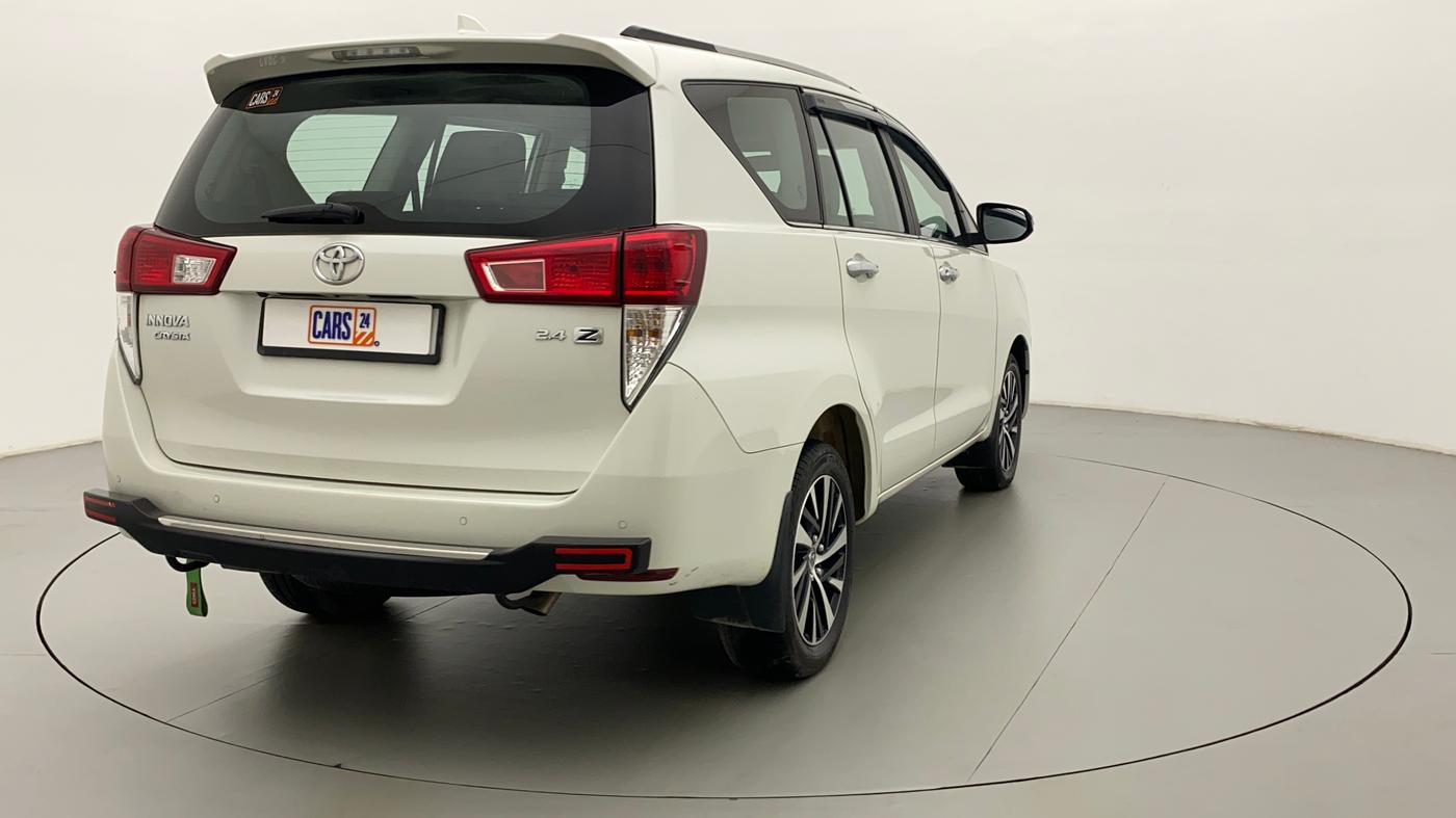 2022 Toyota Innova Crysta 2.4 ZX 7 STR, Diesel, Manual, 15,753 km, Right Back Diagonal