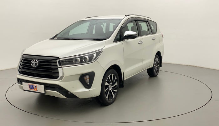 2022 Toyota Innova Crysta 2.4 ZX 7 STR, Diesel, Manual, 15,753 km, Left Front Diagonal