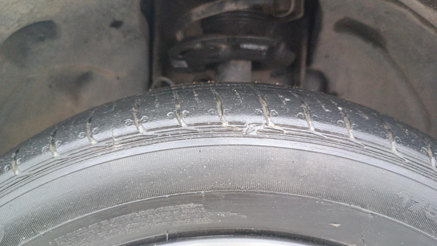 2021 Tata TIGOR XZ PLUS PETROL, Petrol, Manual, 61,618 km, Left Front Tyre Tread