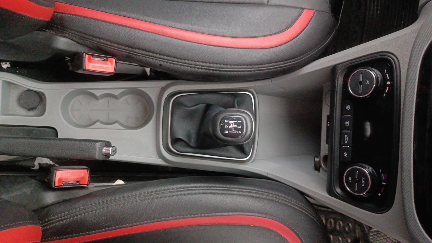 2021 Tata TIGOR XZ PLUS PETROL, Petrol, Manual, 61,618 km, Gear Lever