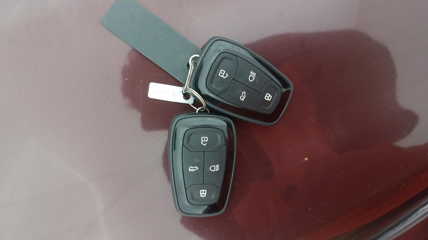 2021 Tata TIGOR XZ PLUS PETROL, Petrol, Manual, 61,618 km, Key Close Up