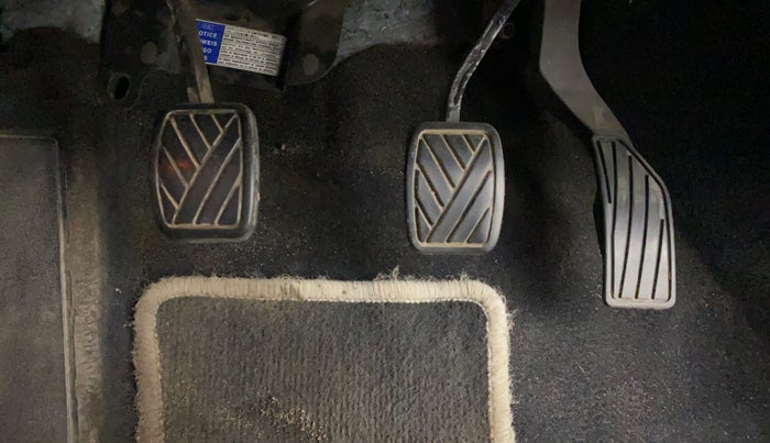 2017 Maruti Vitara Brezza ZDI PLUS DUAL TONE, Diesel, Manual, 71,121 km, Pedals