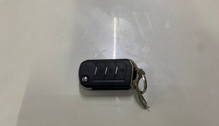 2021 Mahindra BOLERO NEO N 10, Diesel, Manual, 30,998 km, Key Close Up