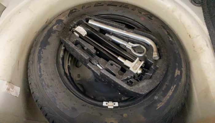 2013 Volkswagen Polo HIGHLINE1.2L, Petrol, Manual, 54,860 km, Spare Tyre