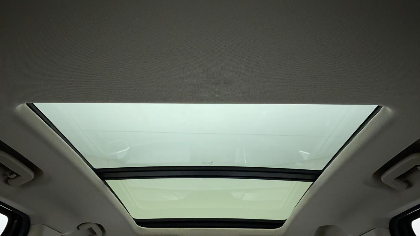 2022 Tata Harrier XZA PLUS 2.0L, Diesel, Automatic, 6,535 km, Panoramic Sunroof