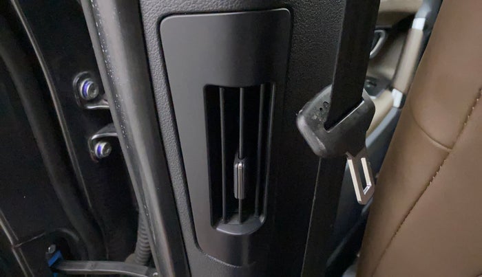 2022 Tata Harrier XZA PLUS 2.0L, Diesel, Automatic, 6,535 km, Rear AC Vents