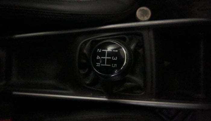 2016 Maruti Baleno DELTA PETROL 1.2, Petrol, Manual, 80,739 km, Gear Lever