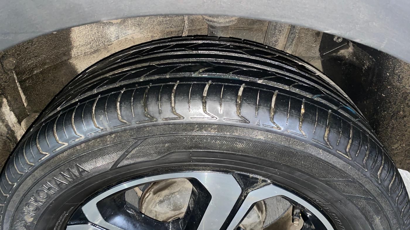 2022 Tata NEXON XZA PLUS (HS) PETROL, Petrol, Automatic, 41,041 km, Left Rear Tyre Tread