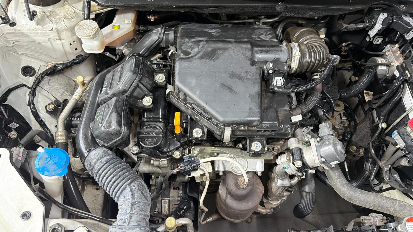 2024 Maruti Swift LXI, Petrol, Manual, 28,735 km, Engine View - Right