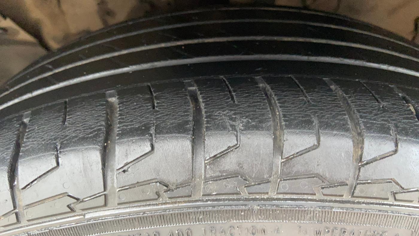 2021 KIA SELTOS HTX IVT 1.5 PETROL, Petrol, Automatic, 48,918 km, Left Front Tyre Tread