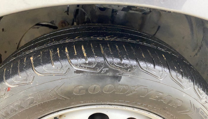 2022 Tata Tiago XM CNG, CNG, Manual, 57,149 km, Left Front Tyre Tread