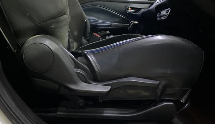 2022 Maruti Baleno ZETA 1.2 AGS, Petrol, Automatic, 91,311 km, Driver Side Adjustment Panel