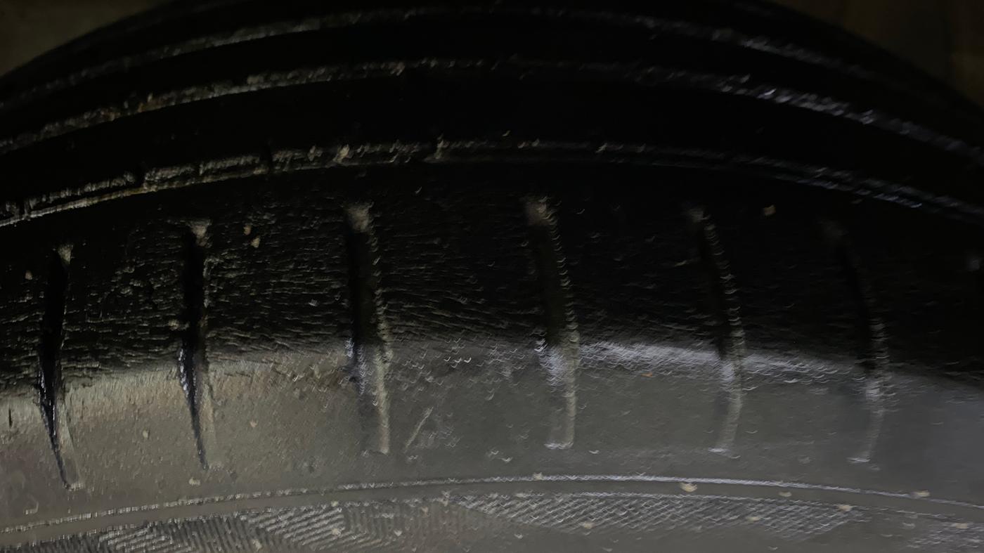 2022 Maruti Baleno ZETA 1.2 AGS, Petrol, Automatic, 91,311 km, Left Front Tyre Tread
