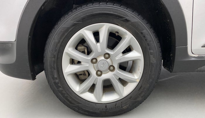 2016 Hyundai i20 Active 1.2 BASE, Petrol, Manual, 30,487 km, Left Front Wheel