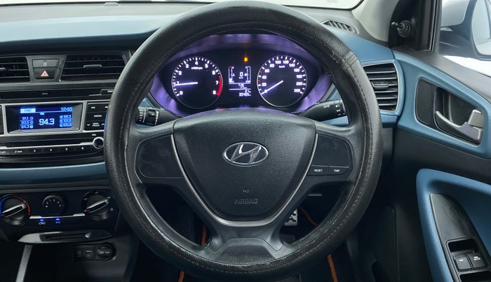 2016 Hyundai i20 Active 1.2 BASE, Petrol, Manual, 30,487 km, Steering Wheel Close Up