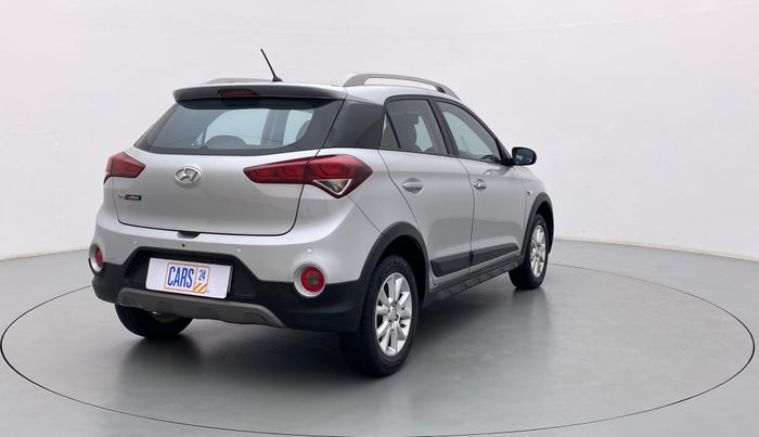 2016 Hyundai i20 Active 1.2 BASE, Petrol, Manual, 30,487 km, Right Back Diagonal