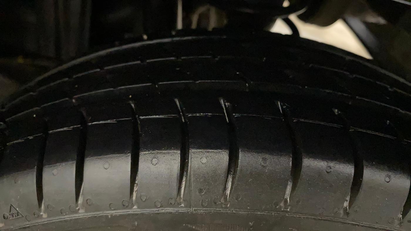2016 Maruti Alto K10 VXI AMT, Petrol, Automatic, 67,318 km, Left Rear Tyre Tread