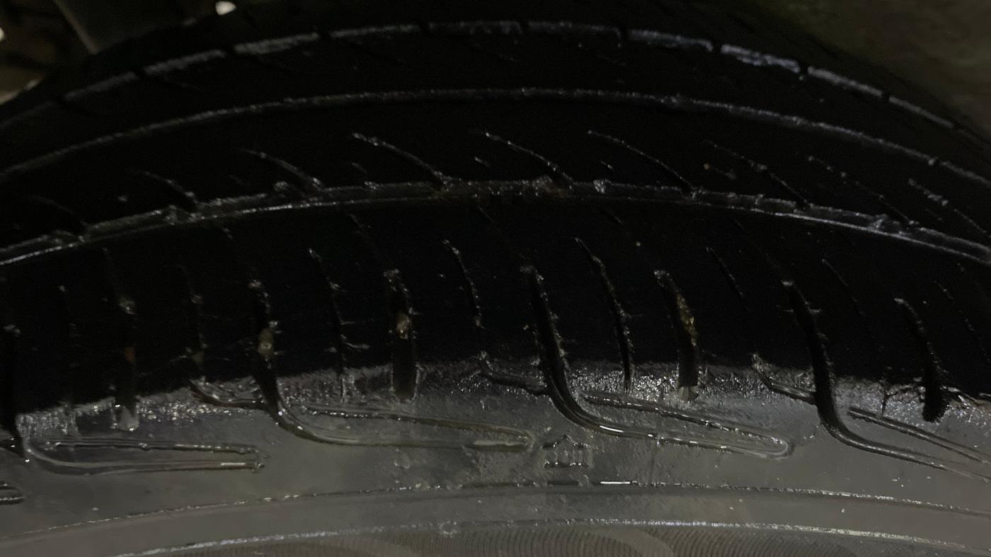 2016 Maruti Wagon R 1.0 VXI, Petrol, Manual, 87,083 km, Right Rear Tyre Tread