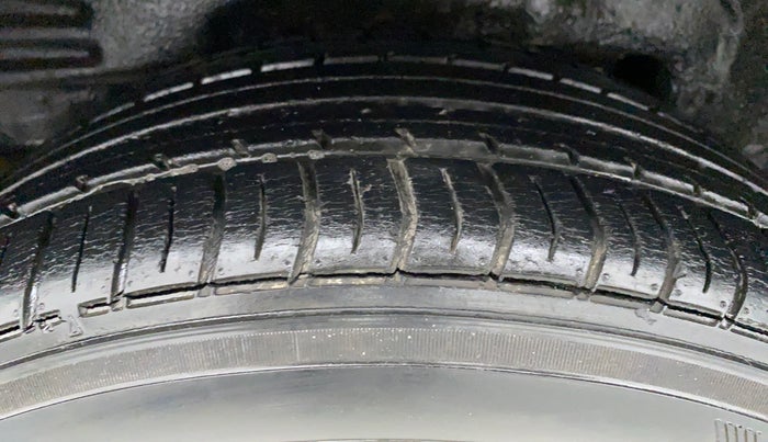 2014 Toyota Corolla Altis GL, Petrol, Manual, 15,908 km, Right Rear Tyre Tread