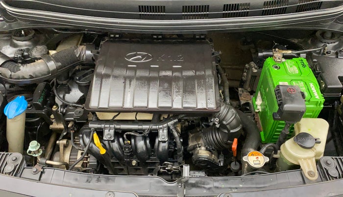 2014 Hyundai Grand i10 SPORTZ AT 1.2 KAPPA VTVT, Petrol, Automatic, 1,06,876 km, Open Bonet