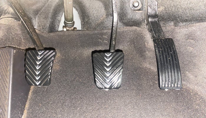 2017 Hyundai Verna 1.6 VTVT SX, Petrol, Manual, 60,315 km, Pedals