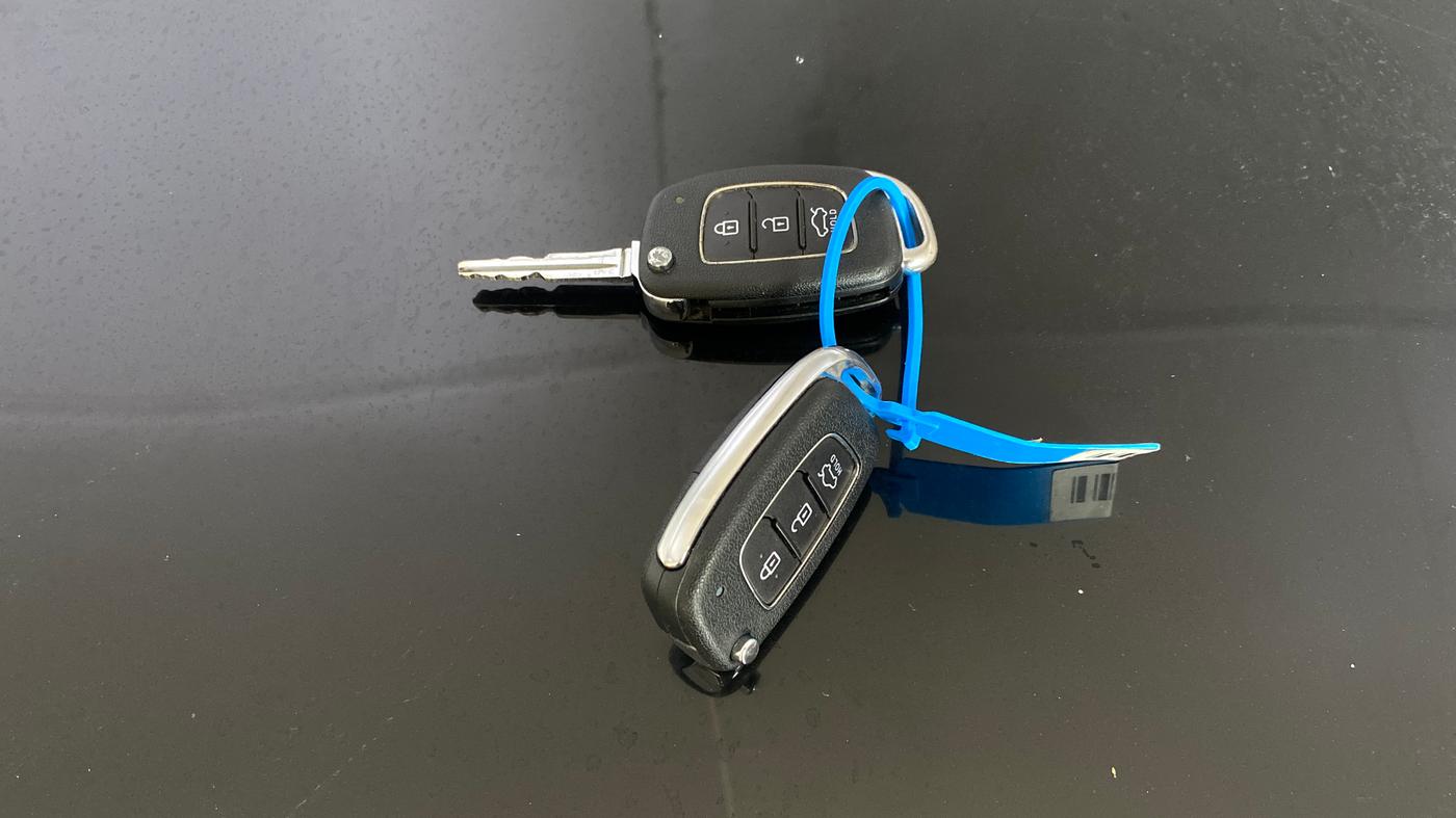 2018 Hyundai New Elantra 2.0 SX MT PETROL, Petrol, Manual, 66,310 km, Key Close Up