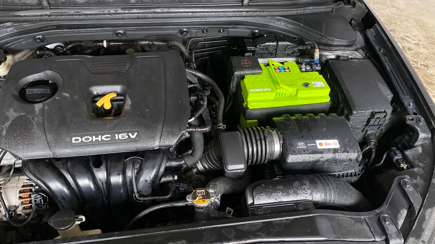 2018 Hyundai New Elantra 2.0 SX MT PETROL, Petrol, Manual, 66,310 km, Engine View - Left