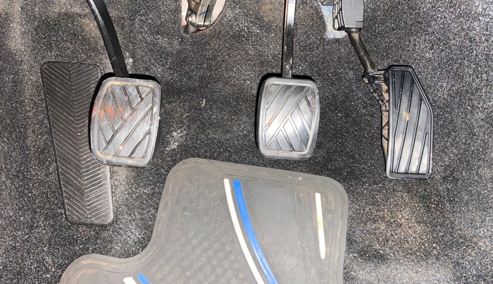 2018 Maruti Baleno ZETA PETROL 1.2, Petrol, Manual, 73,647 km, Pedals