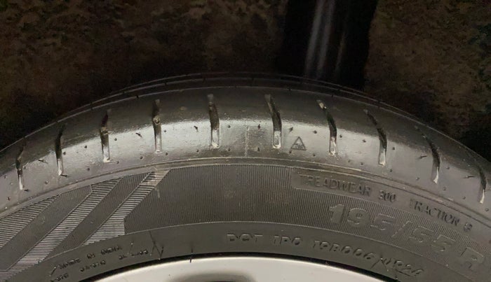 2018 Maruti Baleno ZETA PETROL 1.2, Petrol, Manual, 73,647 km, Left Rear Tyre Tread