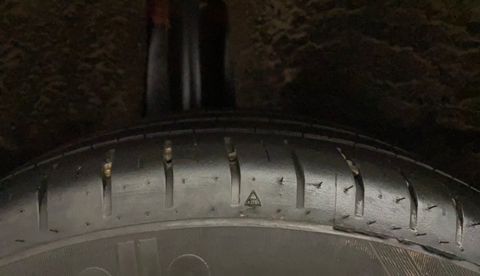 2018 Maruti Baleno ZETA PETROL 1.2, Petrol, Manual, 73,647 km, Right Rear Tyre Tread