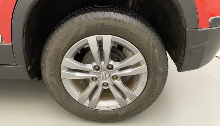 2016 Maruti Vitara Brezza ZDI, Diesel, Manual, 78,575 km, Left Rear Wheel