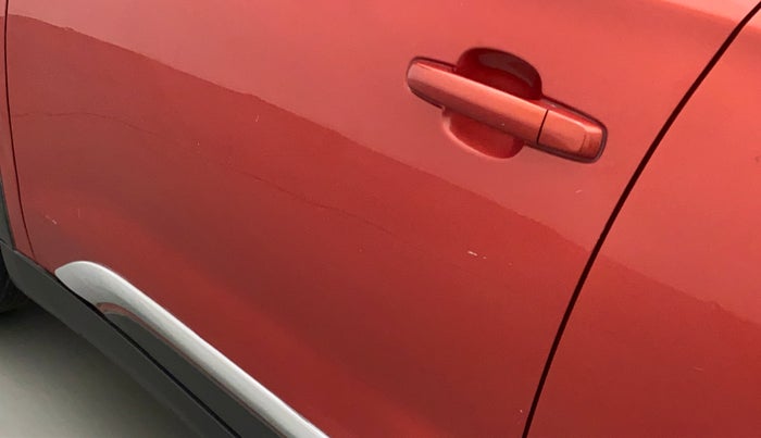 2016 Maruti Vitara Brezza ZDI, Diesel, Manual, 78,575 km, Front passenger door - Minor scratches