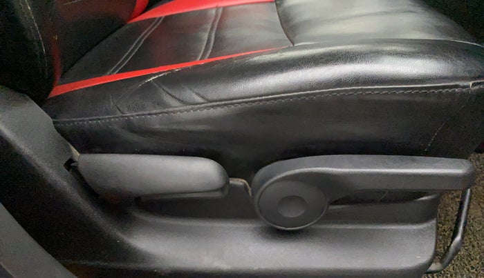 2016 Maruti Vitara Brezza ZDI, Diesel, Manual, 78,575 km, Driver Side Adjustment Panel
