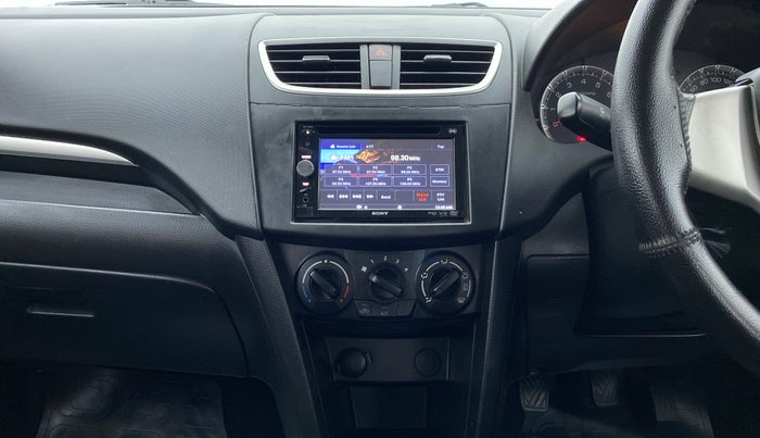 2014 Maruti Swift VXI D, Petrol, Manual, 36,425 km, Air Conditioner