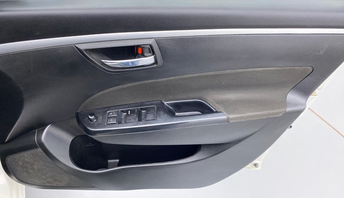 2014 Maruti Swift VXI D, Petrol, Manual, 36,425 km, Driver Side Door Panels Control