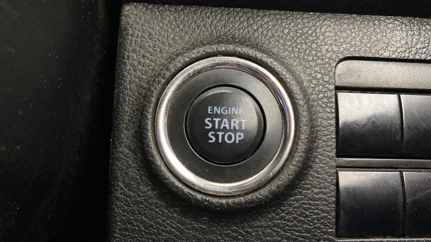 2025 Maruti BREZZA ZXI S-CNG, CNG, Manual, 67,426 km, Keyless Start/ Stop Button