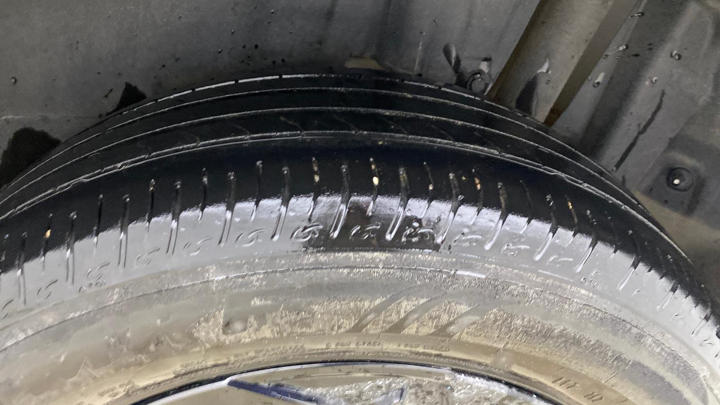 2025 Maruti BREZZA ZXI S-CNG, CNG, Manual, 67,426 km, Left Rear Tyre Tread