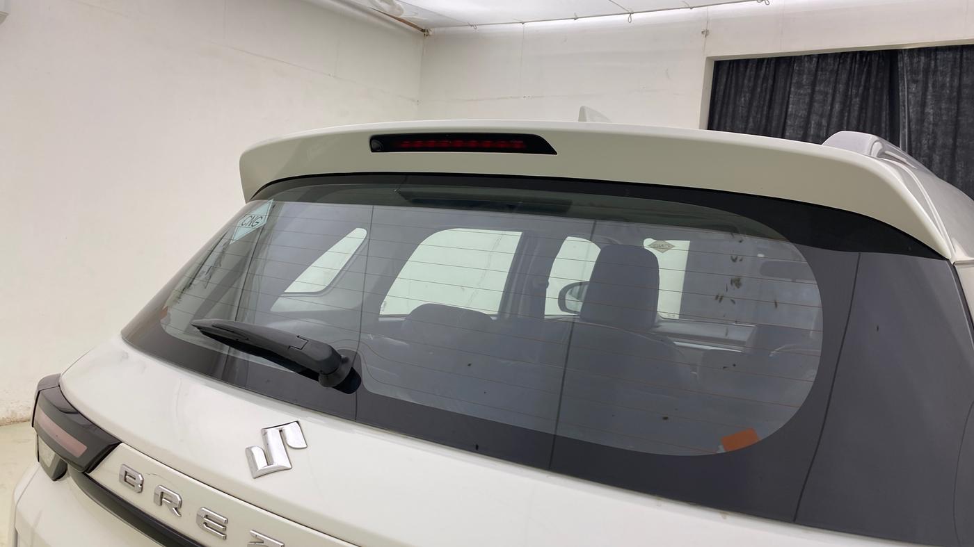 2025 Maruti BREZZA ZXI S-CNG, CNG, Manual, 67,426 km, Rear Wiper