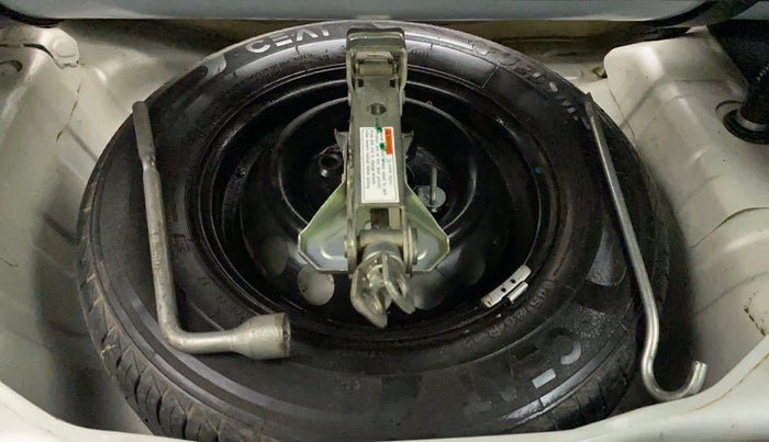 2020 Maruti Alto LXI CNG, CNG, Manual, 33,069 km, Spare Tyre