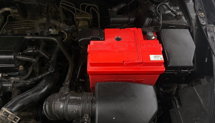 2013 Hyundai Verna FLUIDIC 1.6 VTVT SX, Petrol, Manual, 1,10,231 km, Engine View - Left