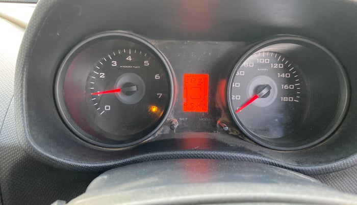 2016 Mahindra TUV300 T4, Diesel, Manual, 91,399 km, Odometer Image