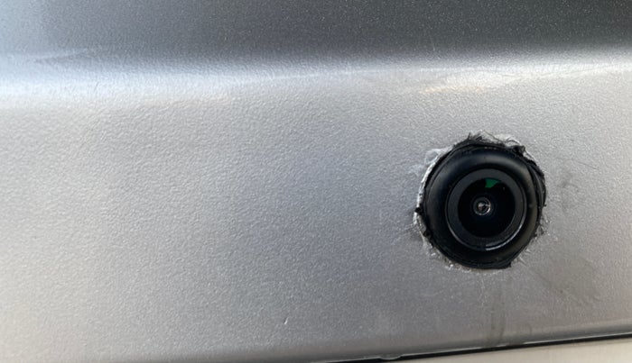 2016 Mahindra TUV300 T4, Diesel, Manual, 91,399 km, Parking Camera