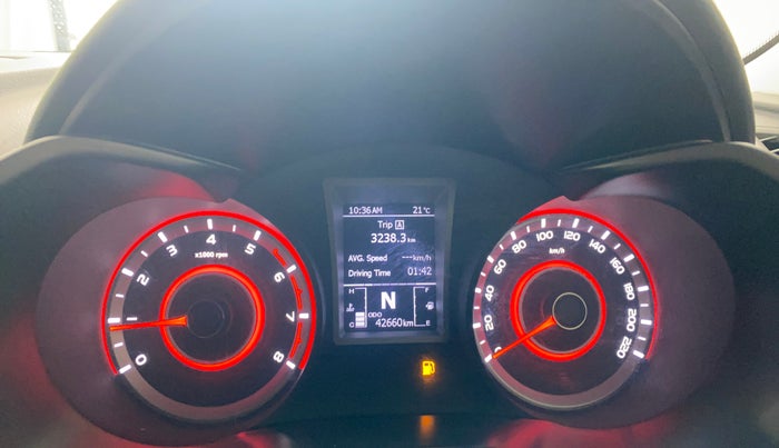 2021 Mahindra XUV300 W8 (O) 1.2 PETROL AMT, CNG, Automatic, 42,659 km, Odometer Image
