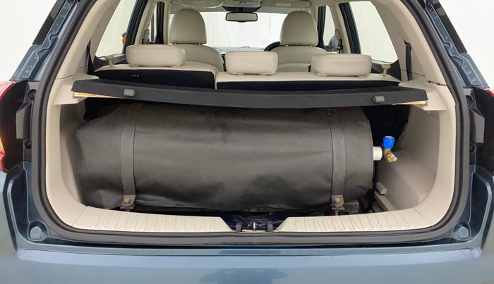 2021 Mahindra XUV300 W8 (O) 1.2 PETROL AMT, CNG, Automatic, 42,659 km, Boot Inside